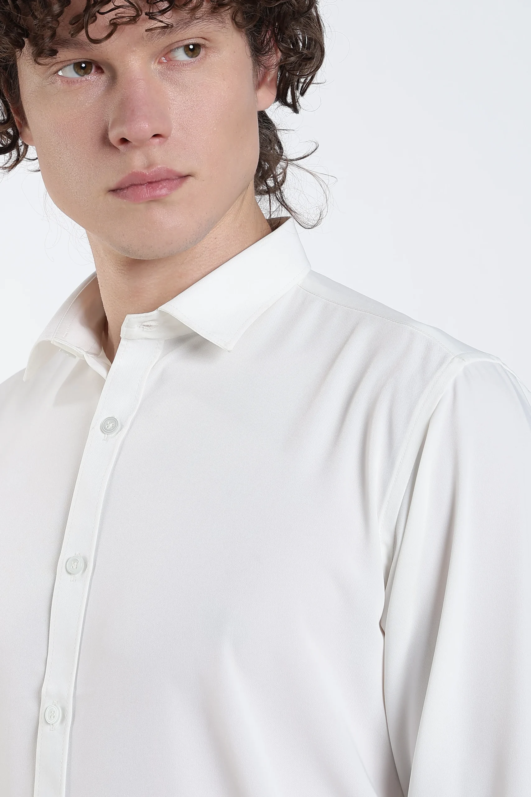 ARMANI WHITE - Image 4